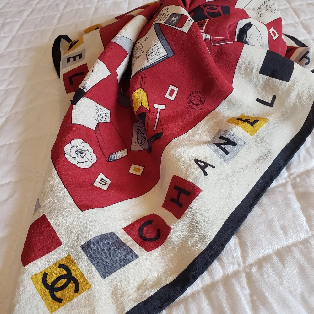 CHANEL vintage scarf